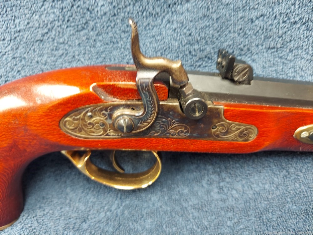 CONNECTICUT VALLEY ARMS MODEL HAWKEN .50 CALIBER BLACKPOWDER ONLY PISTOL-img-4