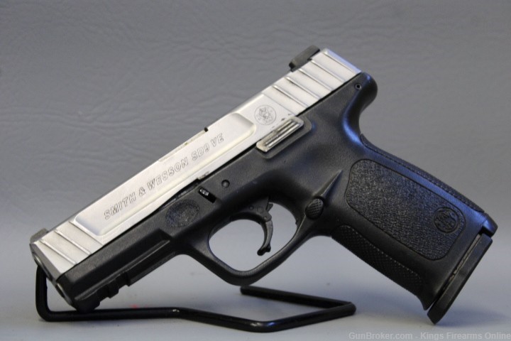 Smith & Wesson SD9VE 9mm Item P-464-img-0