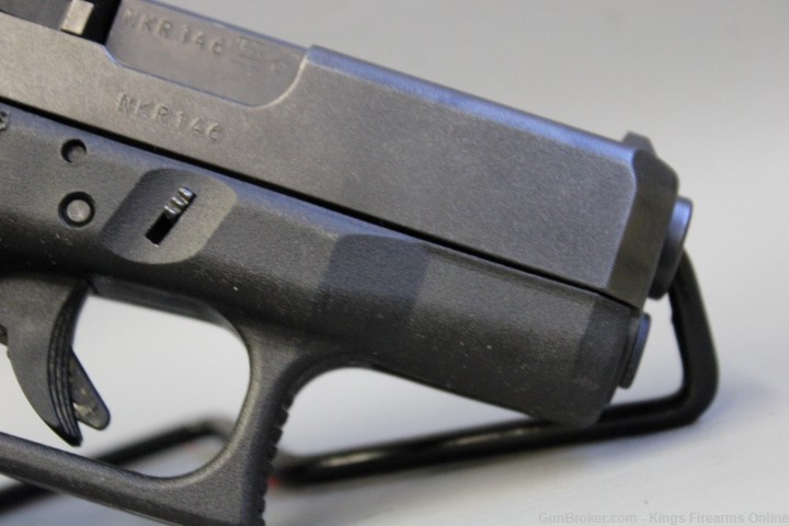 Glock 27 Gen 3 .40 S&W Item P-463-img-6