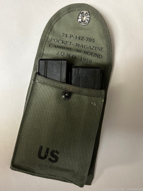 SET OF 4 US M1 CARBINE MAGAZINES 30 RD WITH POUCH. -img-0