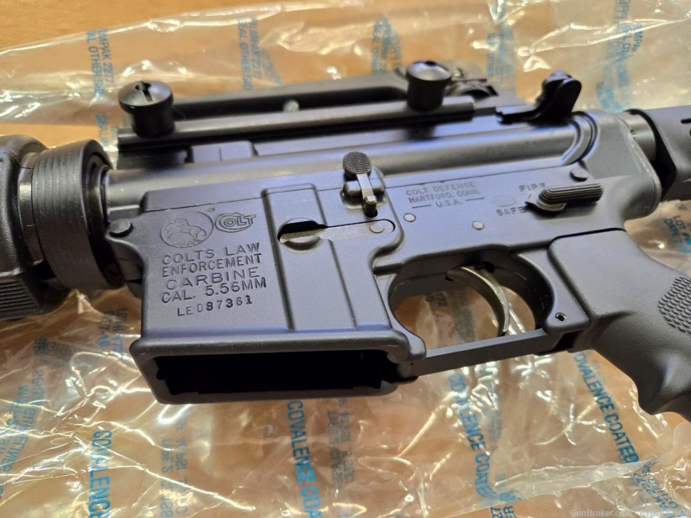 NIB 2012 Colt LE6920 Colts Law Enforcement Carbine Restricted M4 Style-img-4