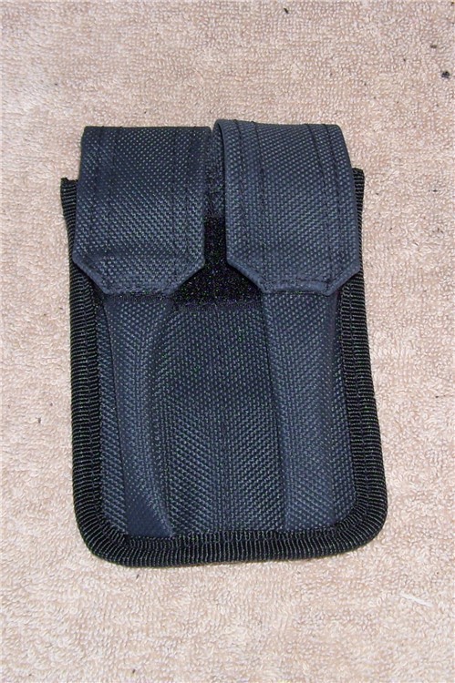 Dual Magazine Pouch Holds Medium or Large  #1-img-1