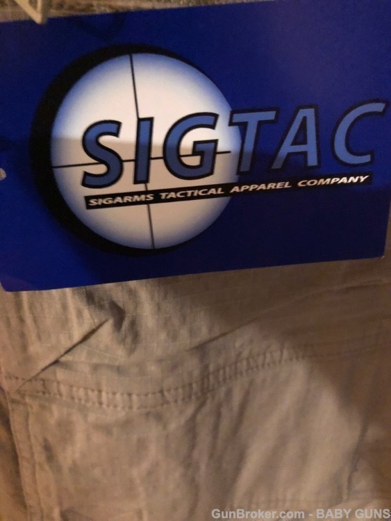 SIG ARMS TACTICAL VEST NEW XXXL TAGS STILL ON  AND ONE IN BLACK NO TAGS-img-2