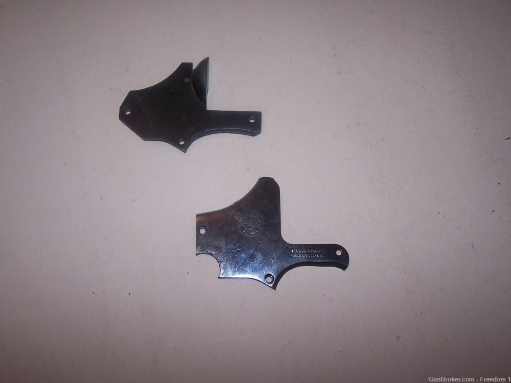 2  Revolver Side Plates Taurus-img-0