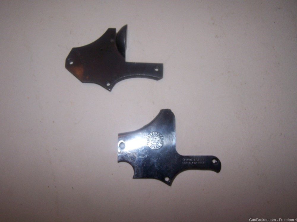 2  Revolver Side Plates Taurus-img-1