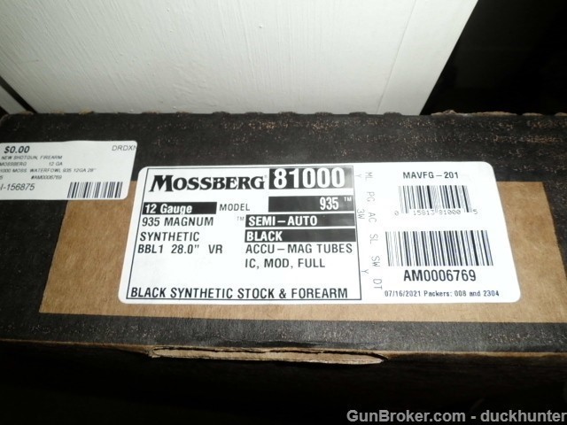 MOSSBERG 935 3&1/2 INCH 12 GA BLACK STOCK NEW-img-13