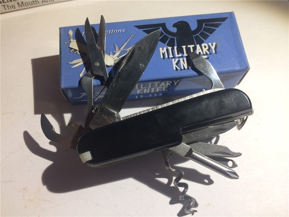 Frost Cutlery  17 function  Military  Knife-img-0