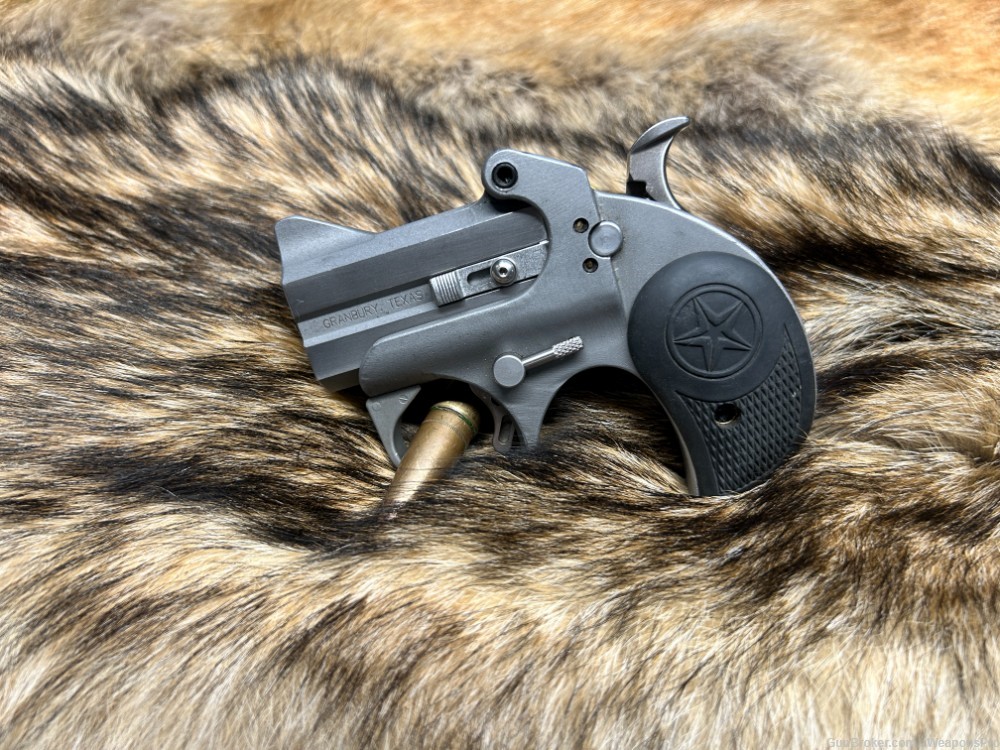 Bond Arms Roughneck .38 special/.357 Magnum 2.5" Barrel-img-0