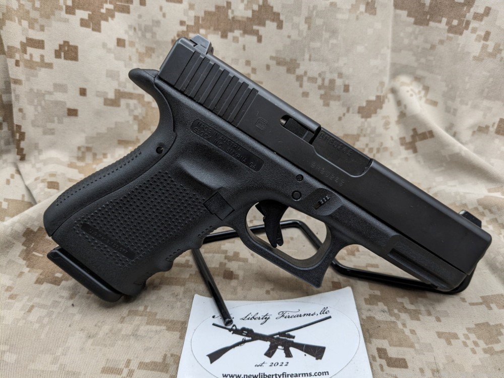 Glock 23 Gen 4 Pistol .40 S&W Police Trade In G23 Austria Night Sights VG-img-1