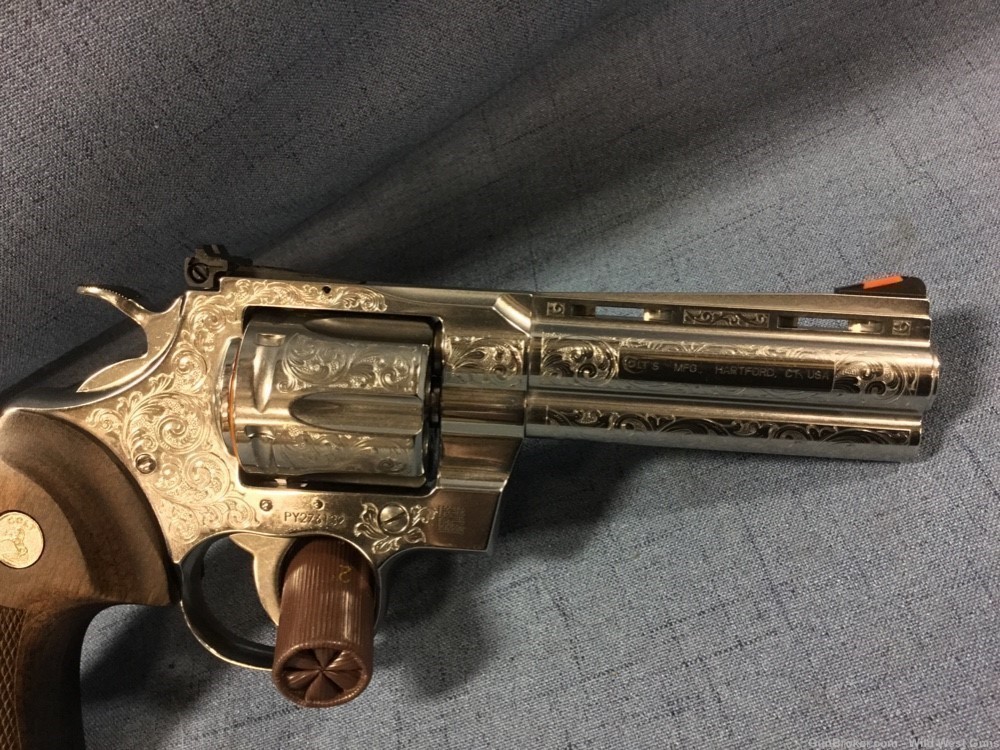 Colt Python .357mag 4.25” ENGRAVED -img-5