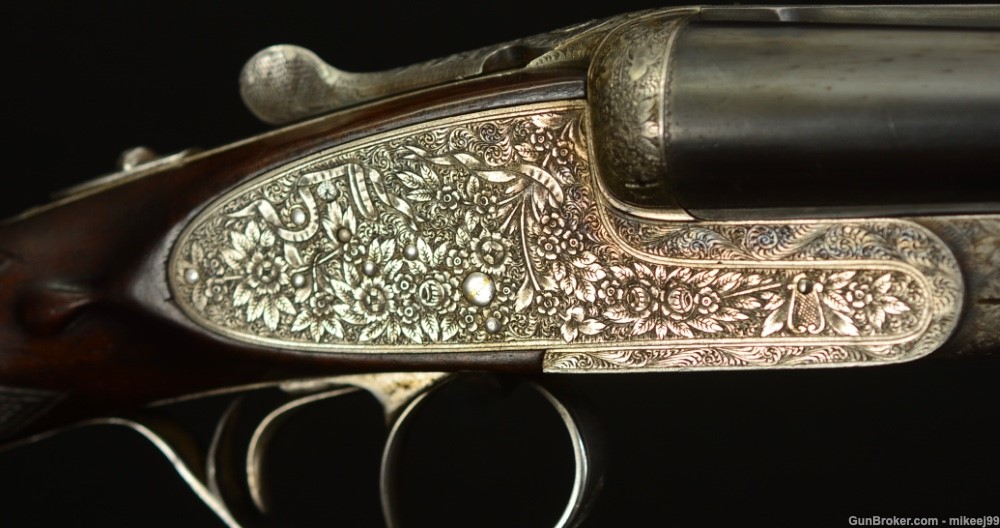 AYA 25 Sidelock Ejector 12 with  Churchill thin game rib. Very Ornate-img-14