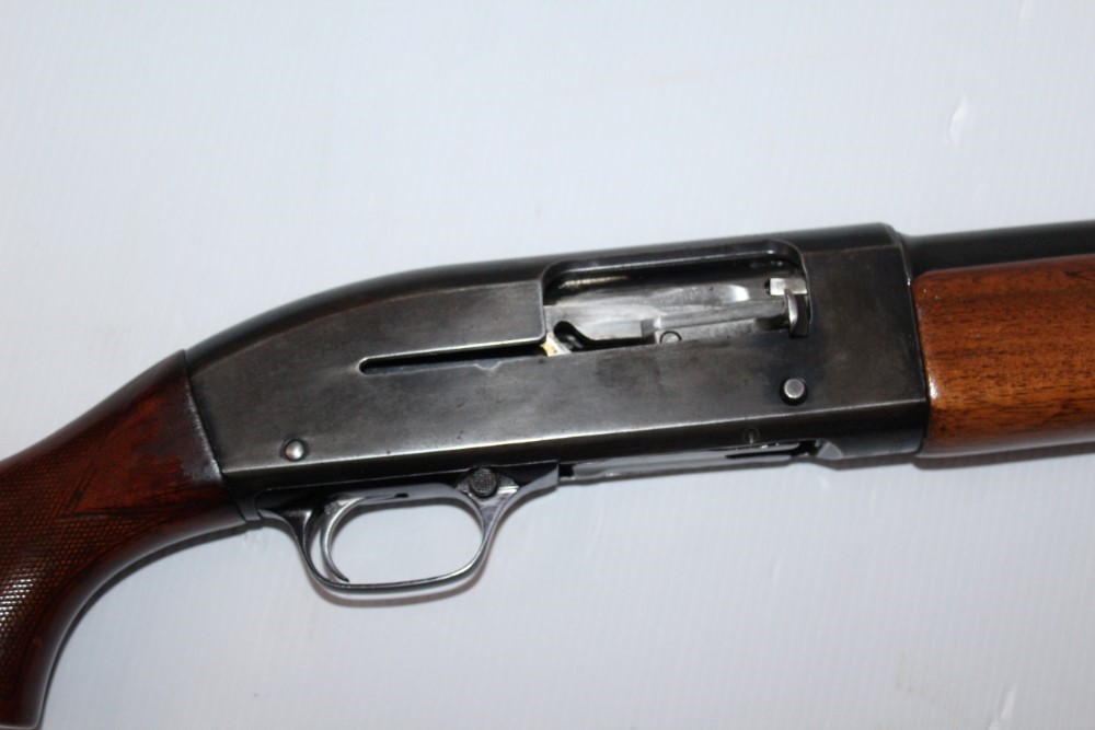 Winchester Model 50 12-GA Semi-Auto Shotgun 30" Full Choke 2 3/4" -img-27