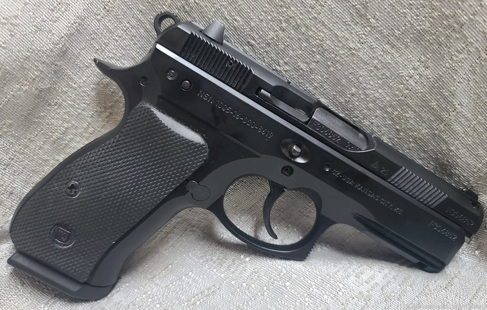CZ 75 P-01 Compact 9mm W/ 4 Mags Nite Sights Case Semi-Auto Pistol DA/SA -img-1