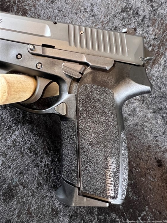 SIG Sauer SP2022 (9mm) Penny Auction -img-3