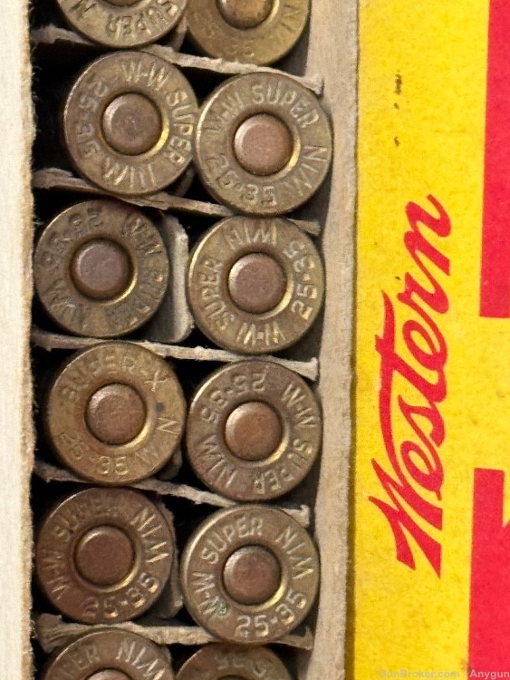 25-35 ammo and brass reloading vintage 57 rounds and 20 brass cases -img-1