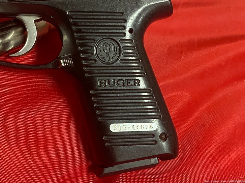 Ruger P95DC Decock Only 9mm 2 Mags In good Condition Vintage 2003 -img-2