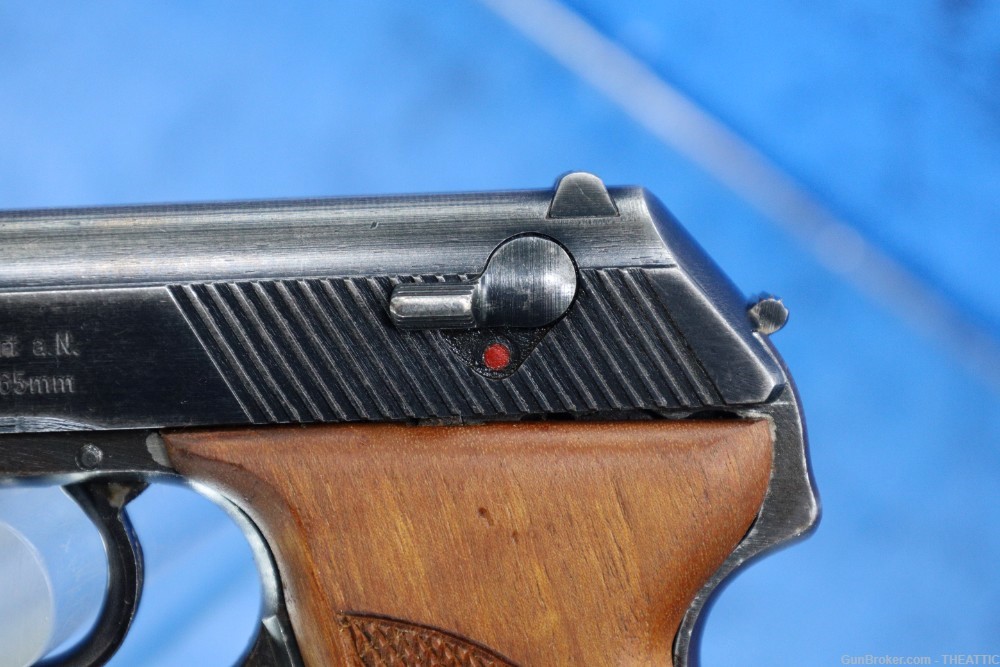 EARLY POST WAR FRENCH PRODUCTION MAUSER HSC 32 ACP PISTOL WITH WOOD GRIPS-img-5