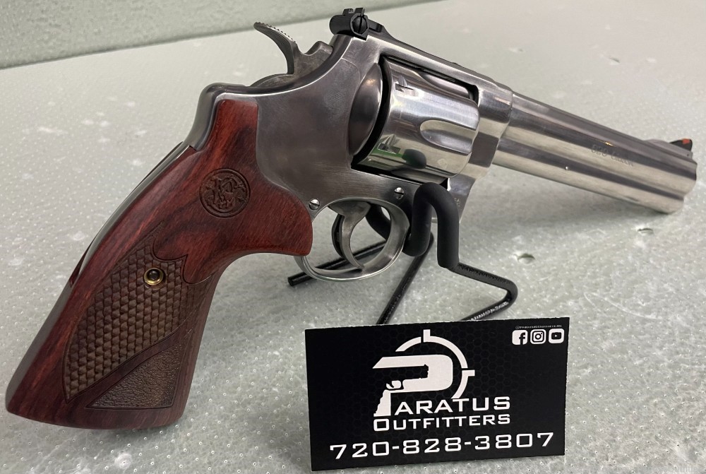 SMITH & WESSON 629 DELUXE .44MAG 6.5" SS NEW NO CC FEE-img-1