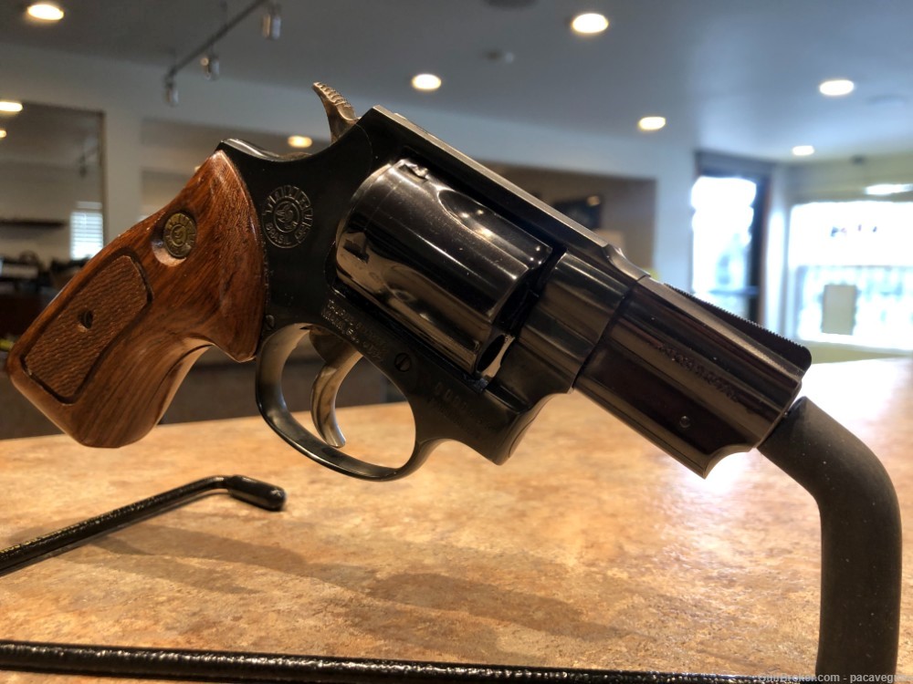 Taurus Model 85 .38 Special 5 shot Revolver w/ Wood grip-img-0