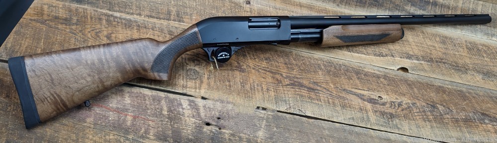 USED - SKS Imports 12ga Pump Shotgun 25" Bbl-img-0