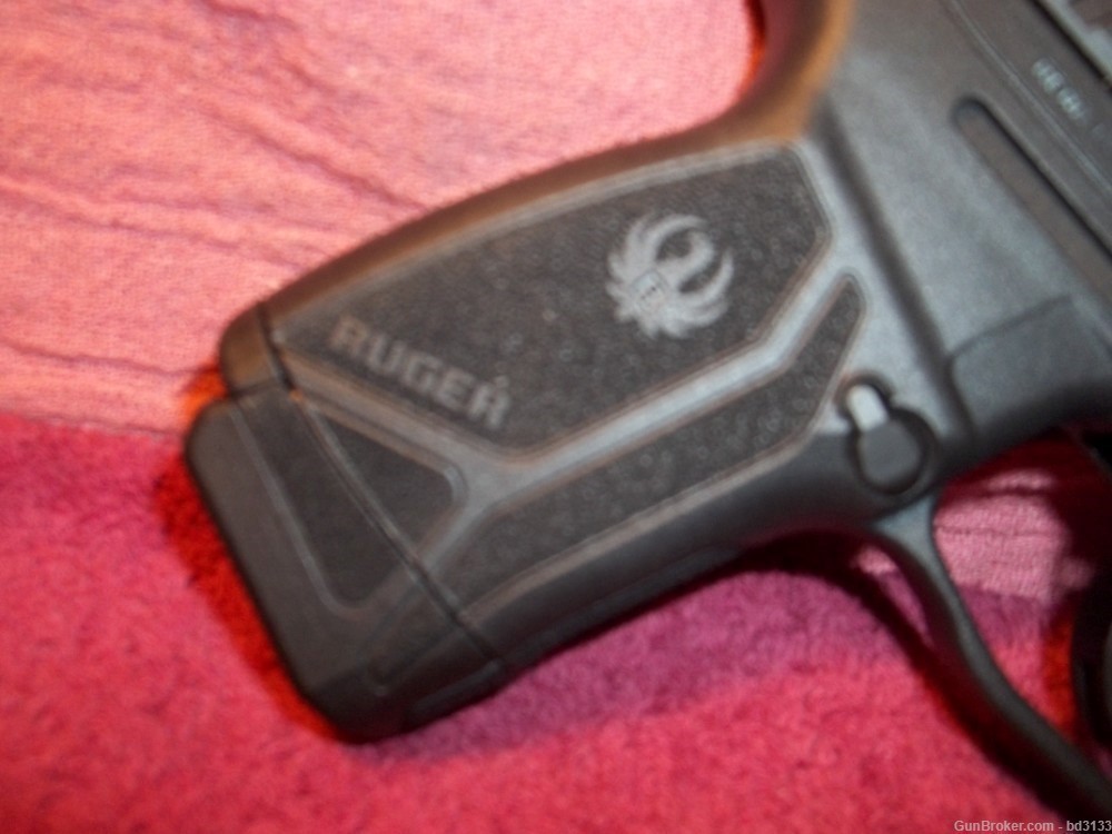 Ruger Max-9-img-1