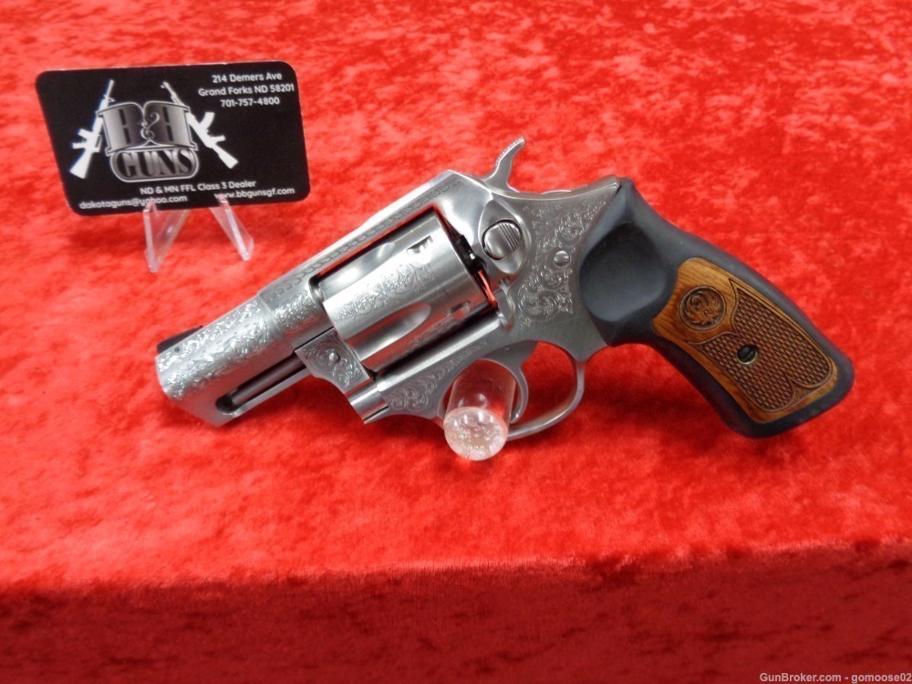 Ruger SP101 357 Magnum Stainless Steel ENGRAVED Limited Edition Mag I TRADE-img-1
