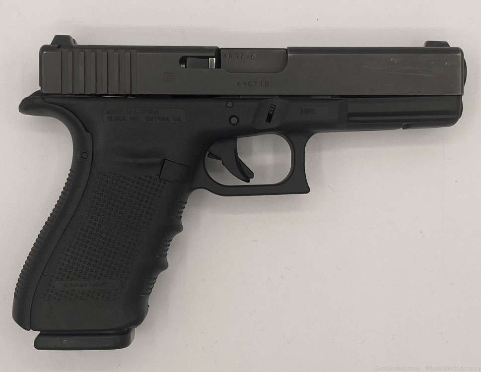 LE Trade-In Glock G21 Gen 4, 4.6” Bbl., .45 ACP, 3-Dot Sights, (3)13rd Mags-img-1