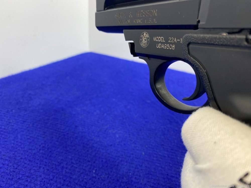Smith Wesson 22A-1.22LR Black 4" *OUTSTANDING RIMFIRE HANDGUN*-img-28