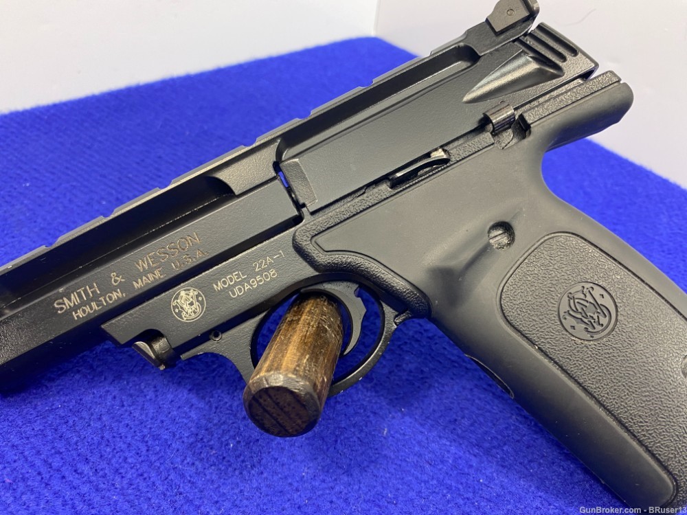 Smith Wesson 22A-1.22LR Black 4" *OUTSTANDING RIMFIRE HANDGUN*-img-4