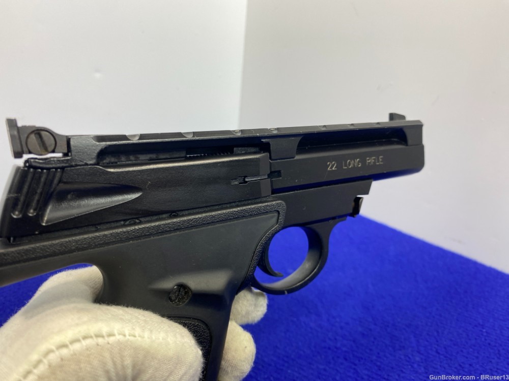 Smith Wesson 22A-1.22LR Black 4" *OUTSTANDING RIMFIRE HANDGUN*-img-18