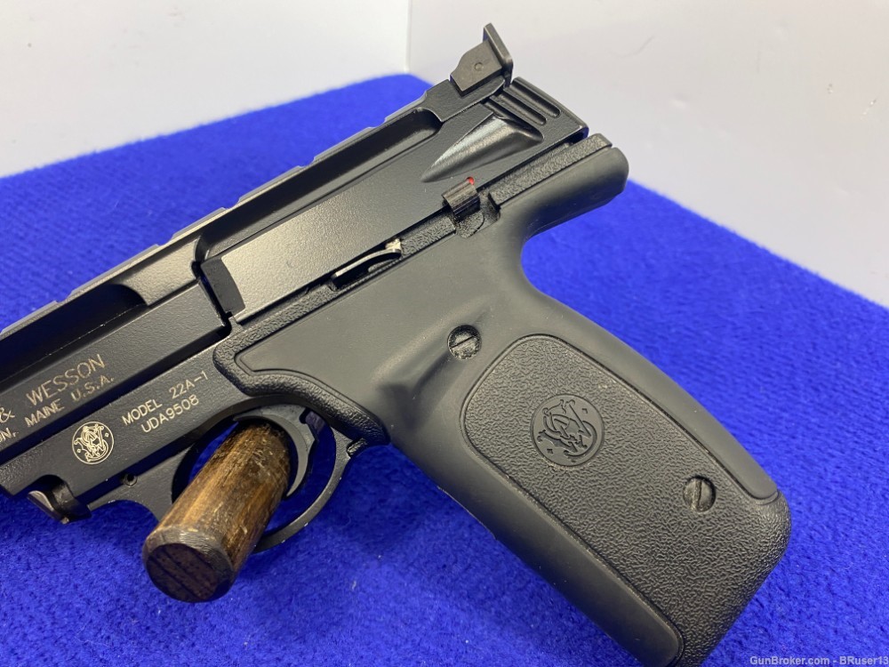 Smith Wesson 22A-1.22LR Black 4" *OUTSTANDING RIMFIRE HANDGUN*-img-3