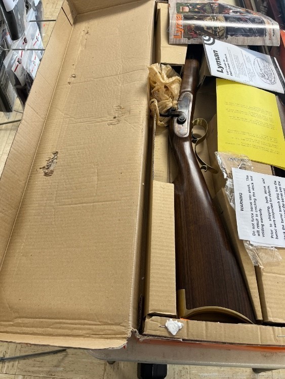 New Unfired Lyman Trade Rifle 54 Caliber in original box with Paperwork-img-0