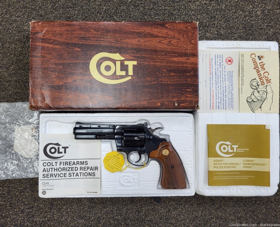 Colt 1981 Diamondback 4" 22LR Revolver In Original Box D5140-img-8