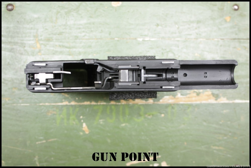Glock G17 GEN1  Generation 1 9mm Austria *Penny* Auction No Reserve!-img-31