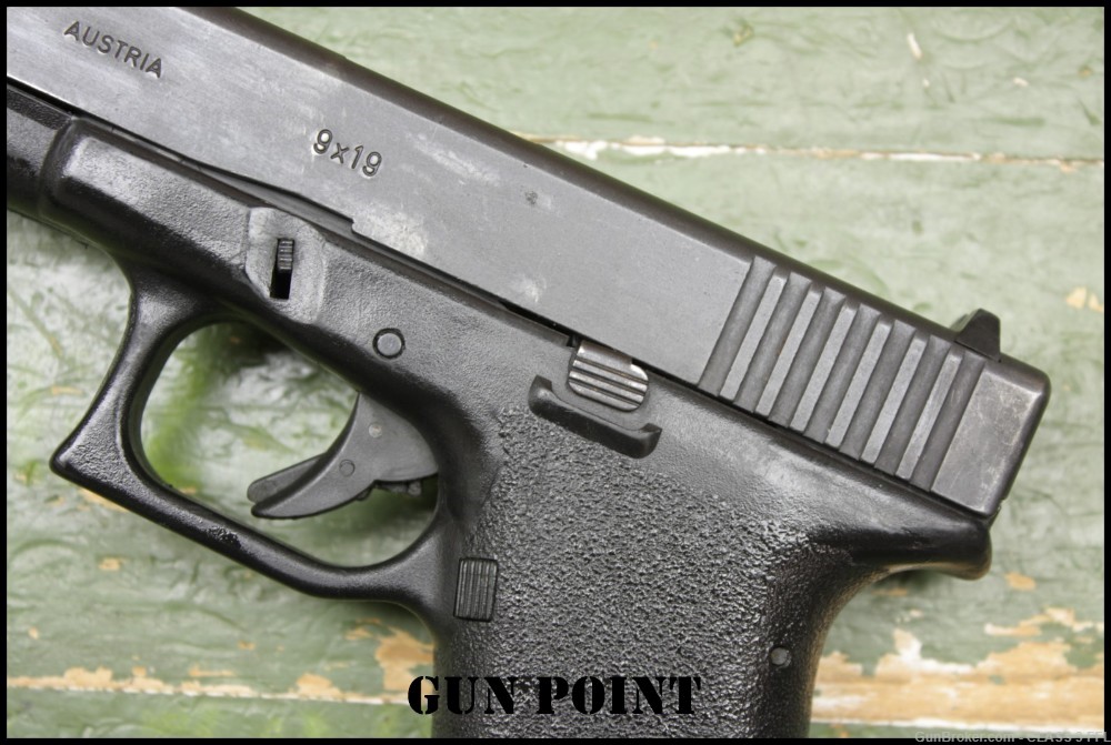 Glock G17 GEN1  Generation 1 9mm Austria *Penny* Auction No Reserve!-img-9