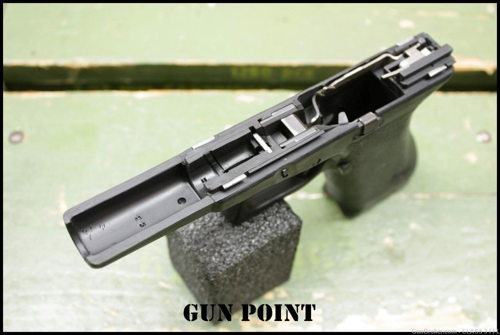 Glock G17 GEN1  Generation 1 9mm Austria *Penny* Auction No Reserve!-img-30