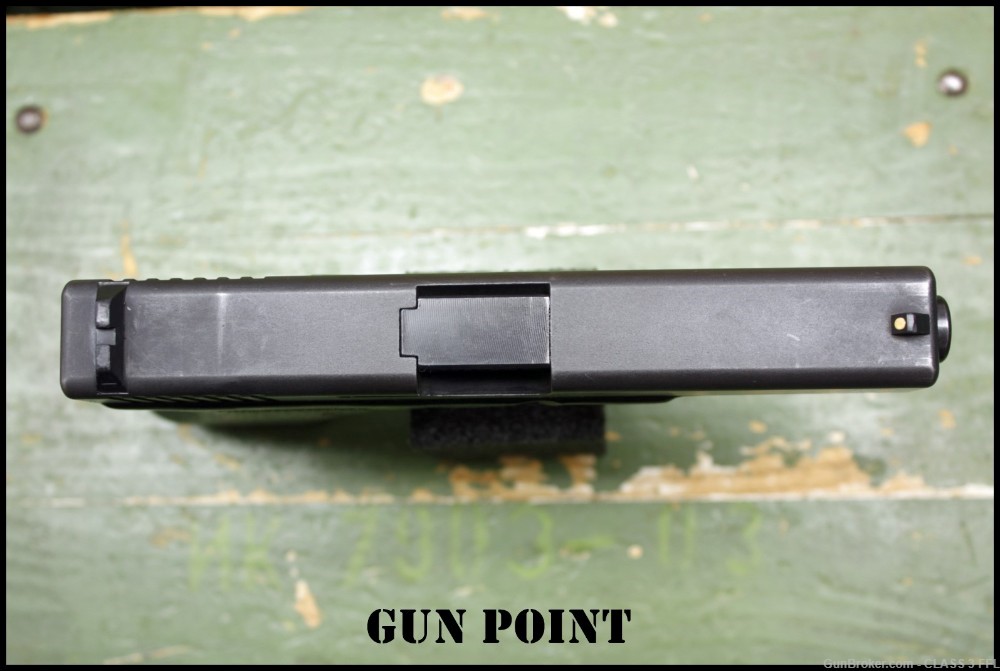 Glock G17 GEN1  Generation 1 9mm Austria *Penny* Auction No Reserve!-img-14