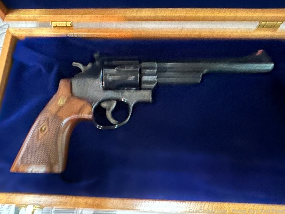 Appears Unfired  SMITH & WESSON 29 CLASSIC 44 MAGNUM 44 SPECIAL 150145 -img-0