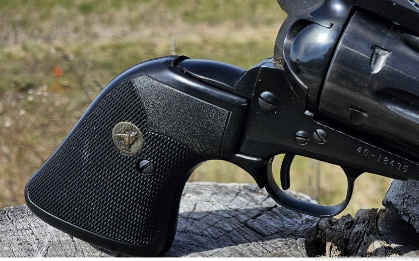 1971 Ruger Blackhawk 41Magnum Revolver w Box & Extra Grips-img-10