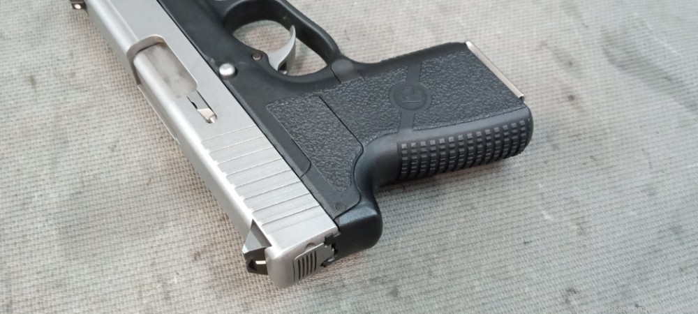 kahr arms p9 pistol NICE in case extra mag-img-8