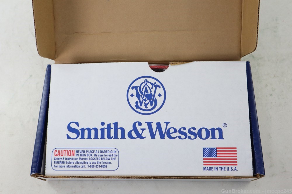 Very Nice Smith & Wesson 638-3 .38 Special Revolver W/ Box W/ Laser Grips -img-3