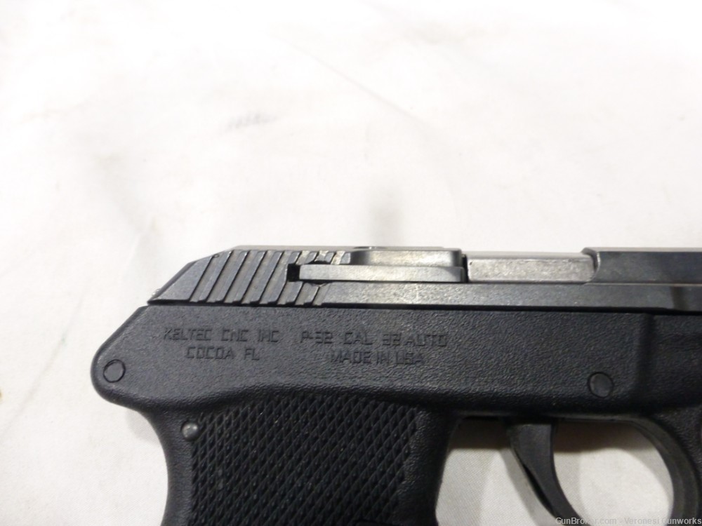 Kel Tec P32 32 ACP Pistol Black Double Action Only EXCELLENT-img-2