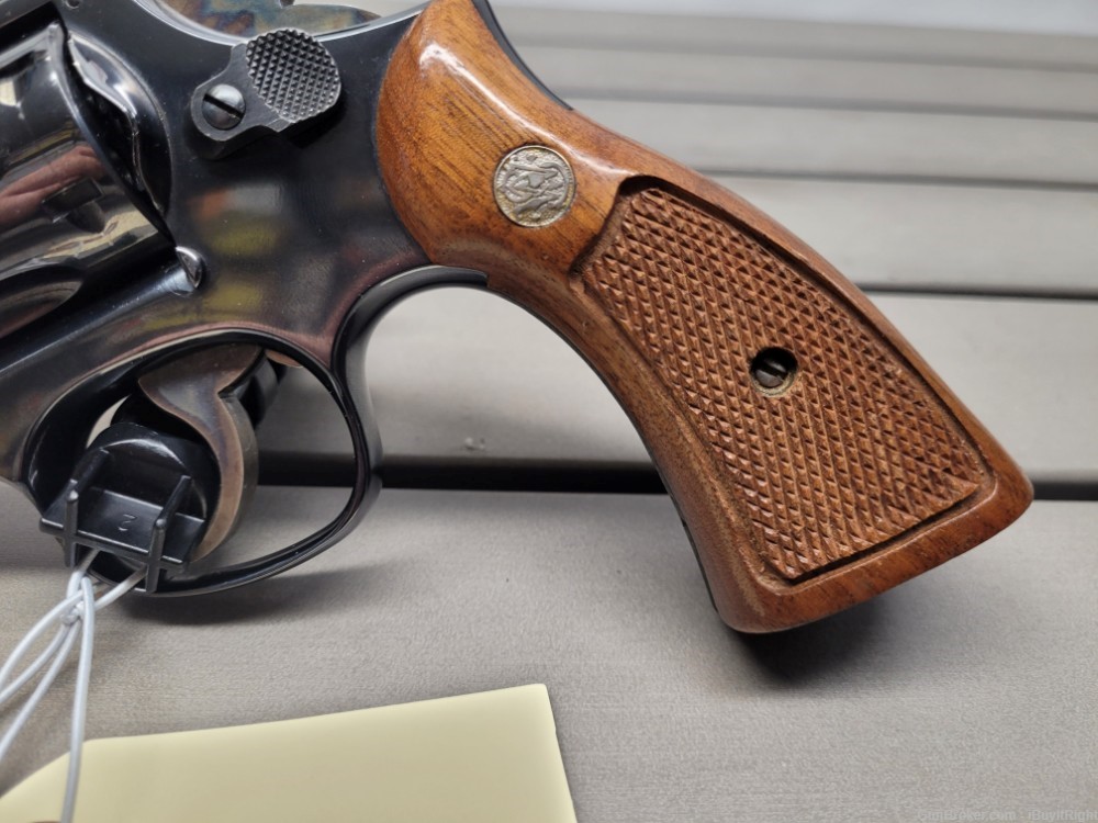 Smith & Wesson Model 18-4 .22 LR Revolver 6-Shot-img-3