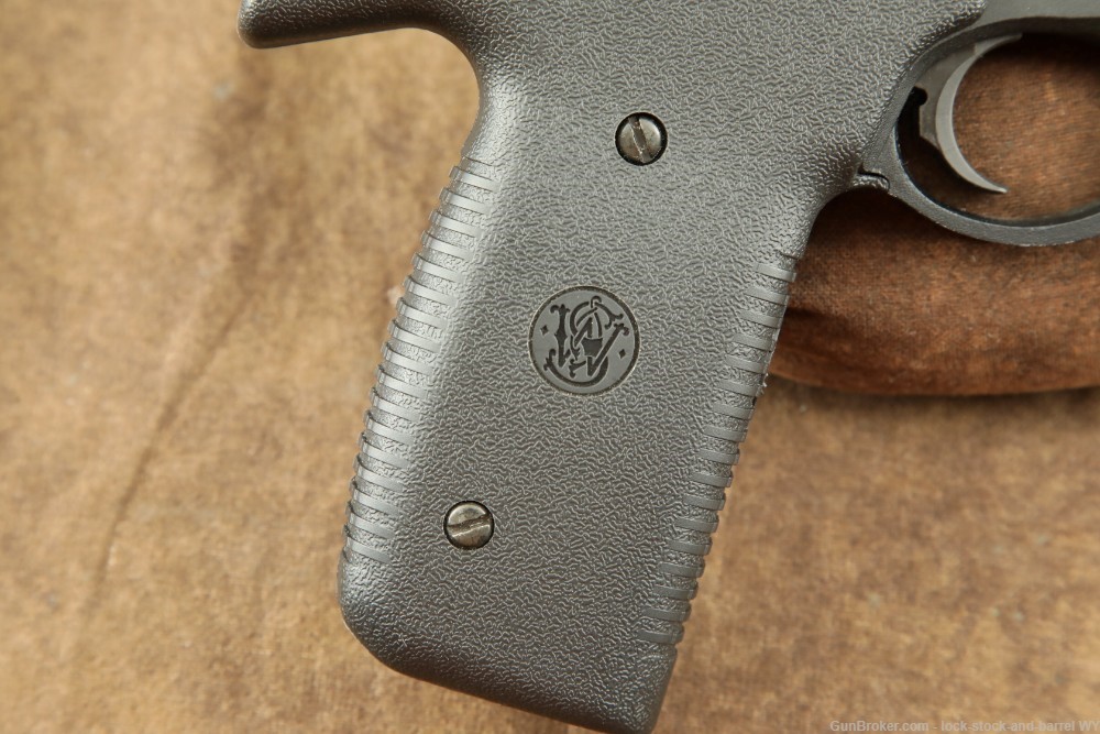 Smith & Wesson 22A-1 22LR Semi-Auto Pistol w/Original Box-img-15