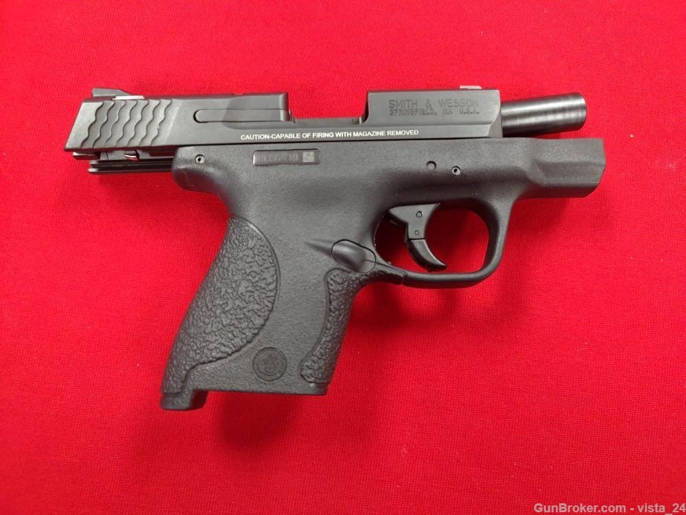 Smith & Wesson M&P9 Shield (9mm) Semi Auto Pistol-img-3