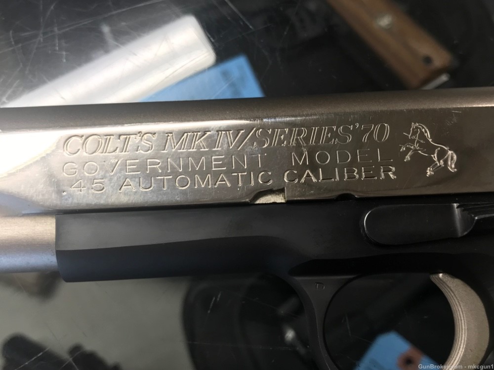 Colt series 70 two tone .45-img-13