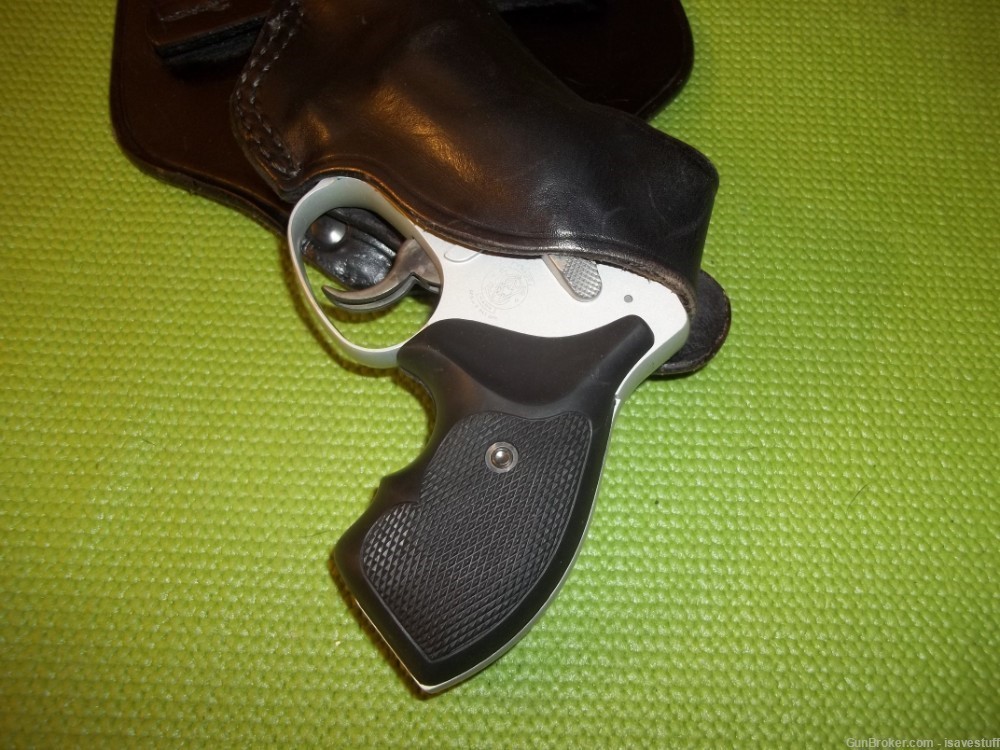 Smith Wesson 36 60 J Frame Revolvers Desantis L/H Leather Paddle Holster -img-2