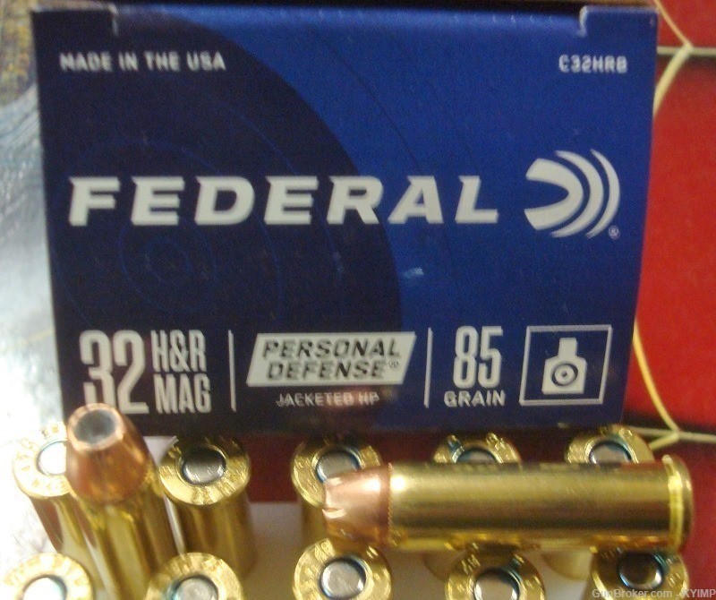 100 Federal 32 H&R Magnum 85 grain JHP C32HRB new ammunition-img-1