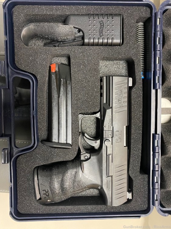 Walther PPQ M1 9mm. TruGlo sights. Two 15rd. mags. Bonus- Two free holsters-img-0