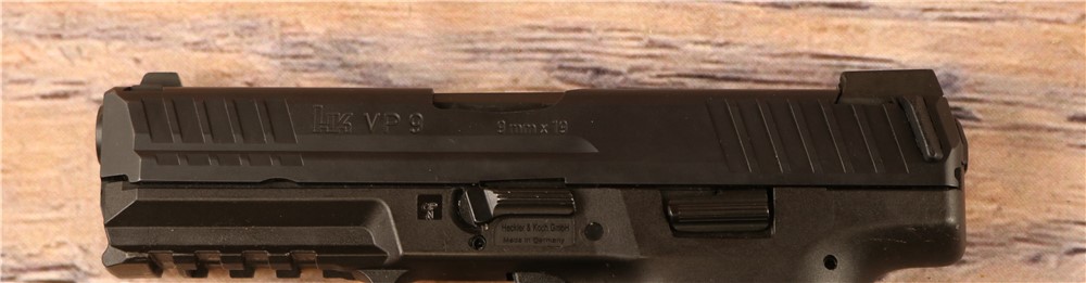 Heckler & Koch VP9 9mm 4" Barrel Original Box 2 Mags 15 Round iPROTEC Laser-img-7